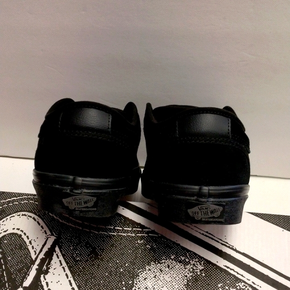 Vans Chukka Low Blackout - Picture 4 of 7